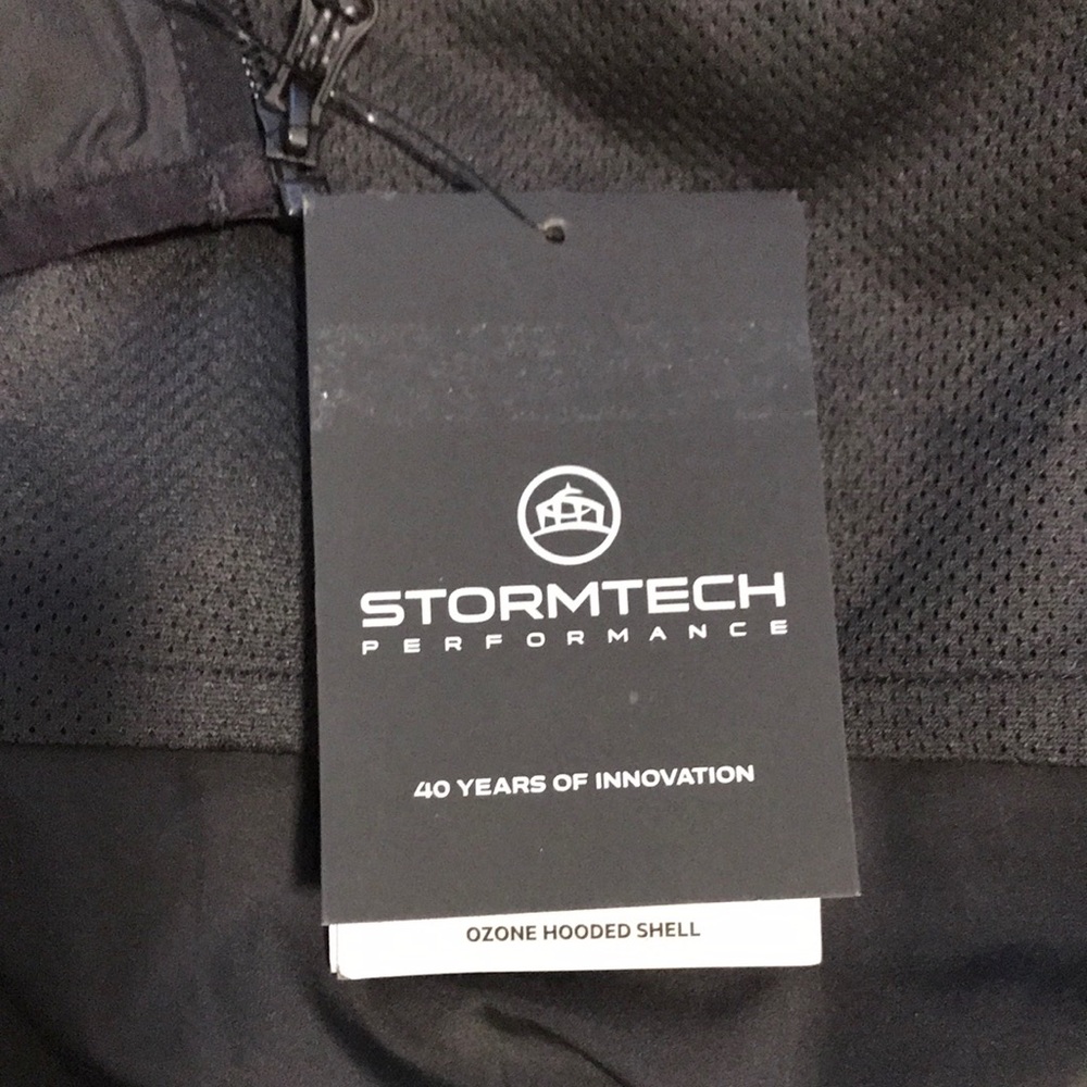 Stormtech Women's Classic Black Utility Jacket - Picture 13 of 14